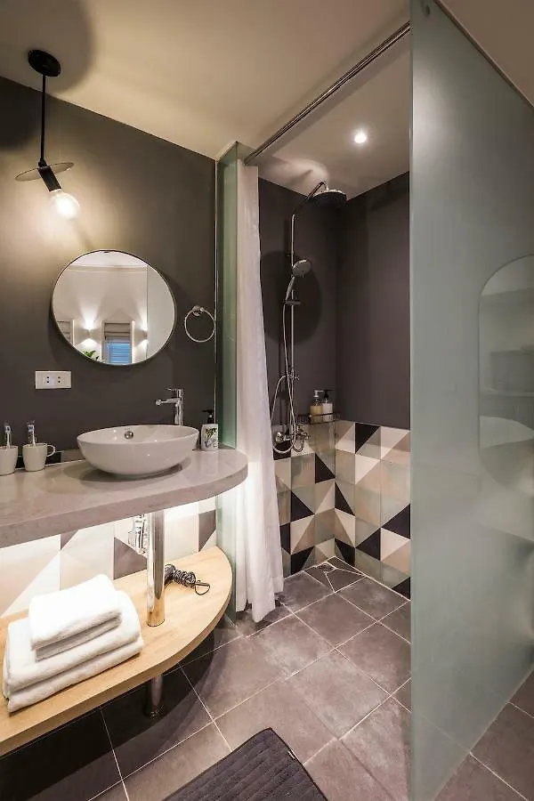 Circadian Japanese Studios In Downtown مدينة هوشي منه 0*,  فيتنام